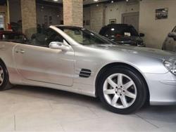 MERCEDES Classe SL V8 Right-hand drive