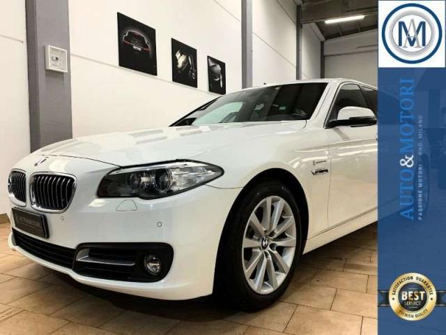 BMW Serie 5 520d Touring Luxury 190cv ottime condizioni