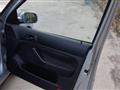 VOLKSWAGEN Golf 1.6 16V 5 porte Highline