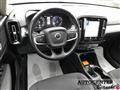 VOLVO XC40 T2 Geartronic Momentum Pro