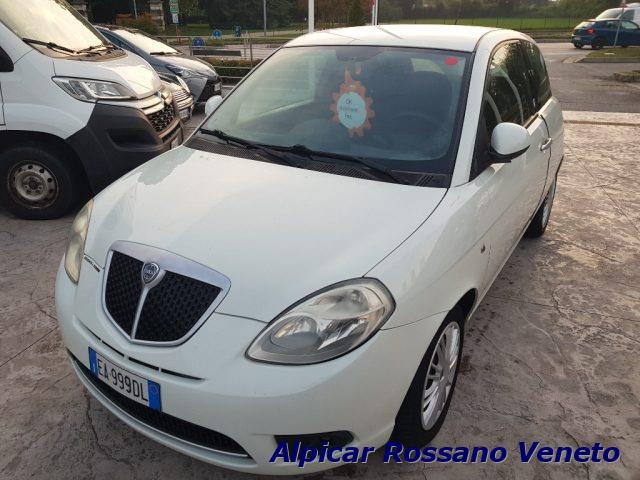 LANCIA YPSILON 1.4 Argento Ecochic GPL NEOPATENTATI