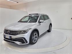 VOLKSWAGEN TIGUAN 2.0 TDI 150 CV SCR DSG 4MOTION R-Line