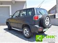 NISSAN TERRANO 2.4i 12V cat 3 porte Luxury