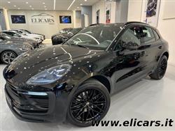 PORSCHE MACAN 2.0