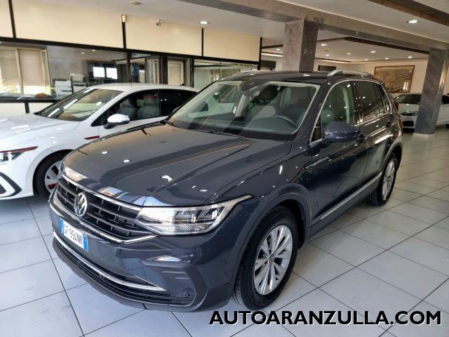 VOLKSWAGEN TIGUAN NEW 2.0 TDI 122CV SCR Life - Navi -  Fari A Led