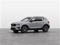 VOLVO XC40 B4 Mild Hybrid automatico Plus Dark - MY25