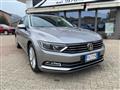 VOLKSWAGEN PASSAT 2.0 TDI Highline 150CV DSG *Tetto*SediliRisc.*Navi