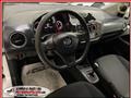 VOLKSWAGEN UP! -AUTOMATICA-1.0 MOVE 60cv 5 PORTE NEOPATENTATI