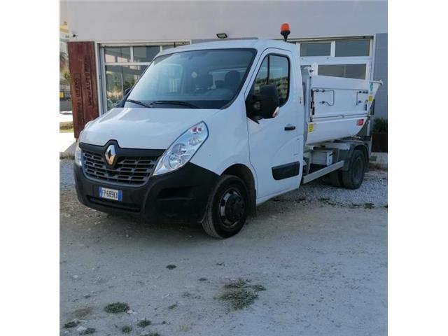 RENAULT Master con vasca ribaltabile e volta bidone Master T28 2.3 dCi/130 PC-TM Furgone Ice