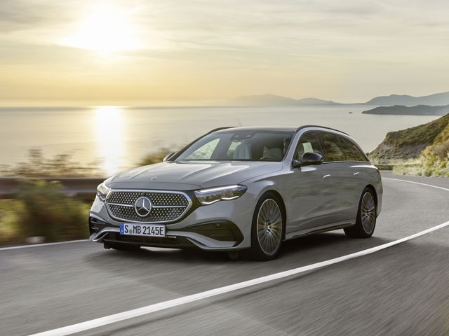 MERCEDES CLASSE E STATION WAGON E 220 d Mild hybrid 4Matic S.W. AMG Line Premium Plus