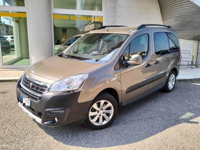 PEUGEOT PARTNER Tepee BlueHDi 120 S&S Active