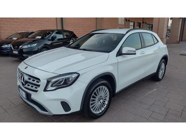 MERCEDES CLASSE GLA d Automatic 4Matic Business