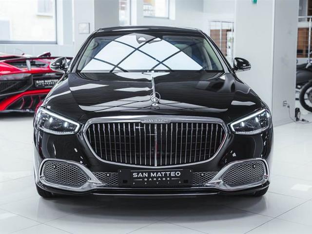 MERCEDES MAYBACH S 680 First Class