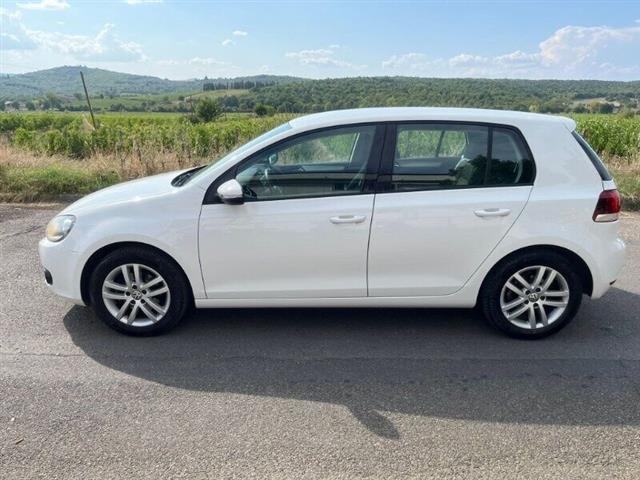 VOLKSWAGEN GOLF 1.6 TDI DPF 5p. Highline