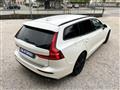 VOLVO V60 D4 AWD Geartronic Momentum