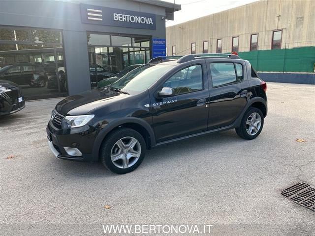 DACIA NUOVA SANDERO STEPWAY Sandero Stepway 1.5 dCi 8V 90CV Start&Stop