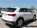 AUDI Q3 2.0 TDI S tronic Business Advanced