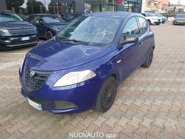 LANCIA YPSILON 1.2 69 CV 5 porte Silver