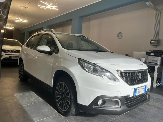 PEUGEOT 2008 BlueHDi 100 S&S Allure