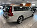 VOLVO V70 D3 Geartronic Momentum