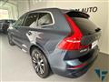 VOLVO XC60 B4 automatico Momentum Pro