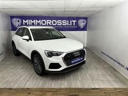 AUDI Q3 40 TFSI quattro S tronic Business Advanced