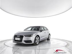 AUDI A3 SEDAN 2.0 TDI Quattro S-tronic Attraction Interni S-line