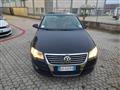 VOLKSWAGEN PASSAT 2.0 16V FSI tip. Highline