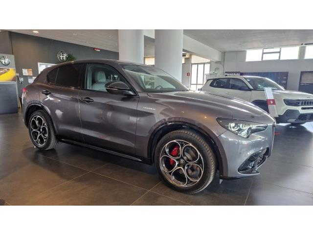 ALFA ROMEO STELVIO 2.2 Turbodiesel 210 CV Veloce