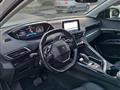 PEUGEOT 3008 BlueHDi 130 S&S EAT8 Allure  i,e