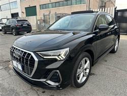 AUDI Q3 40 TFSI quattro S tronic