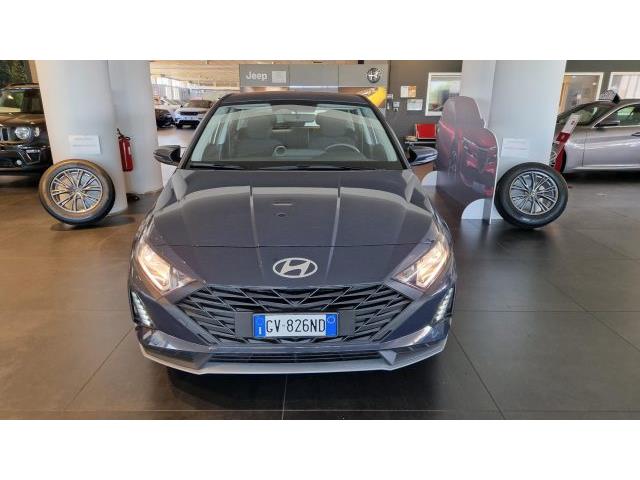 HYUNDAI I20 1.2 MPI MT Connectline KM ZERO