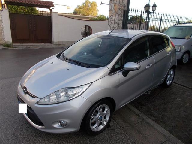 FORD FIESTA 1.4 5 porte Bz.- GPL Titanium