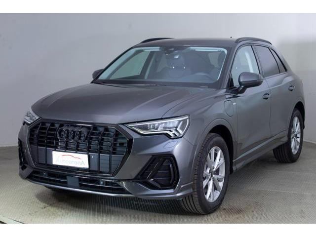 AUDI Q3 45 TFSI e S tronic S line edition