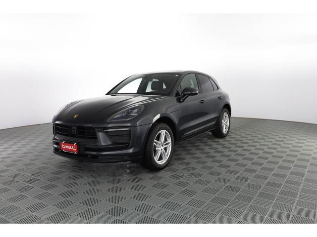 PORSCHE MACAN 2.0