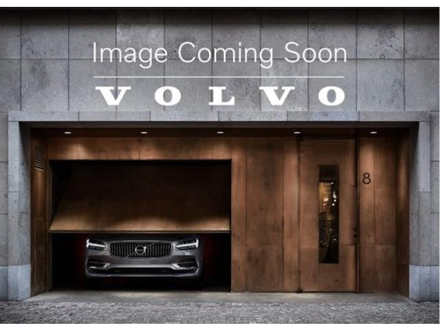 VOLVO XC60 B4 AWD PLUS DARK AUTOMATICA KM0