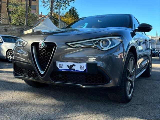 ALFA ROMEO STELVIO 2.0 Turbo 280 CV AT8 Q4 Veloce