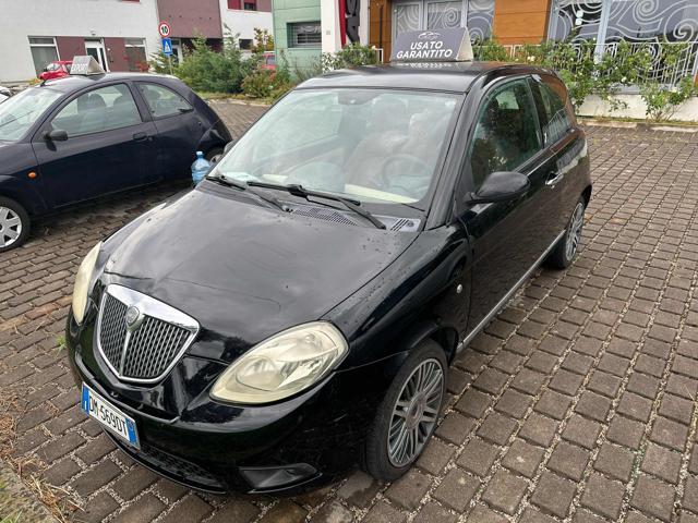 LANCIA YPSILON 1.3 MJT 90 CV Platino