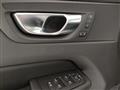 VOLVO XC60 B4 automatico Plus Dark - Autocarro