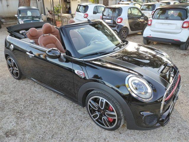 MINI CABRIO 2.0 John Cooper Works Cabrio CLIMA,NAVI,CRUISE