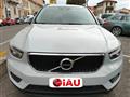 VOLVO XC40 T3 Momentum Core