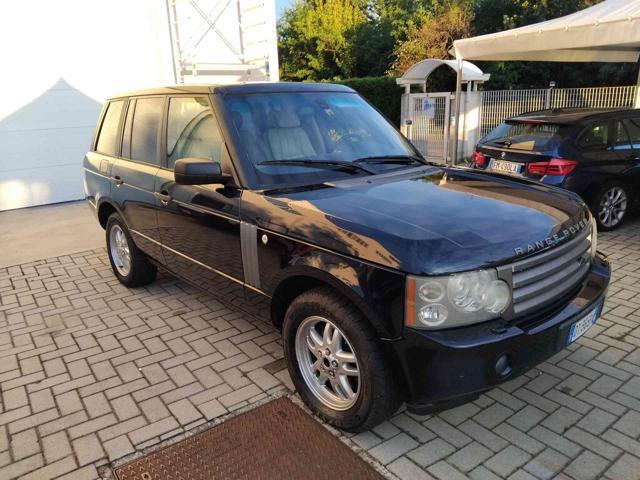 LAND ROVER RANGE ROVER 3.0 Td6 Vogue Foundry