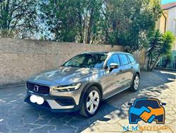 VOLVO V60 CROSS COUNTRY D4 AWD Geartronic Business Pro