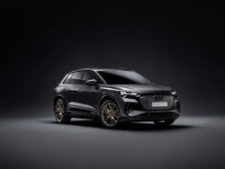 AUDI Q4 e-TRON Q4 50 e-tron quattro S line edition