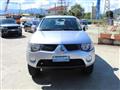 MITSUBISHI L200 d.cab 2.5 di-d Intense