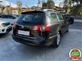 VOLKSWAGEN PASSAT 2.0 16V TDI . Var. Highline