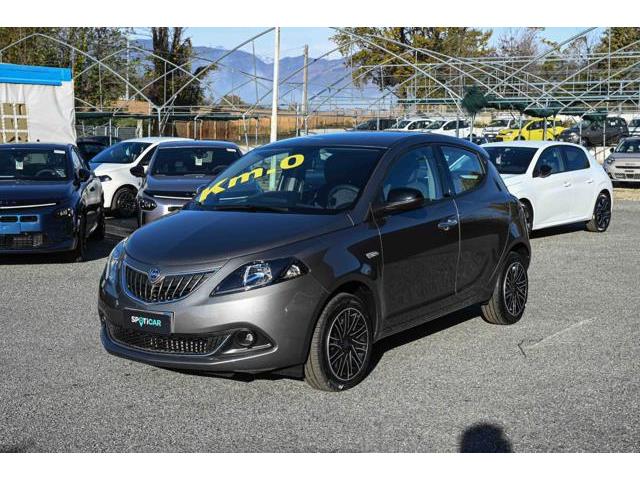 LANCIA YPSILON Firefly Hybrid 1.0 70cv Gold