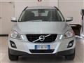 VOLVO XC60 2.4 D5 Momentum