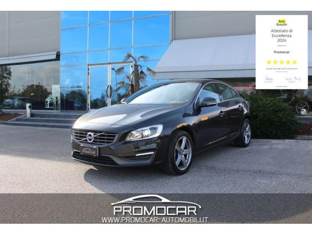 VOLVO S60 D3 GEARTRONIC MOMENTUM *TAGLIANDATA*IMPECCABILE*