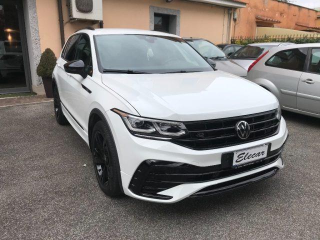 VOLKSWAGEN TIGUAN 2.0 TDI 150 CV SCR DSG R-Line BLACK